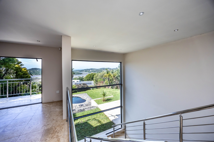 4 Bedroom Property for Sale in Beacon Bay Eastern Cape